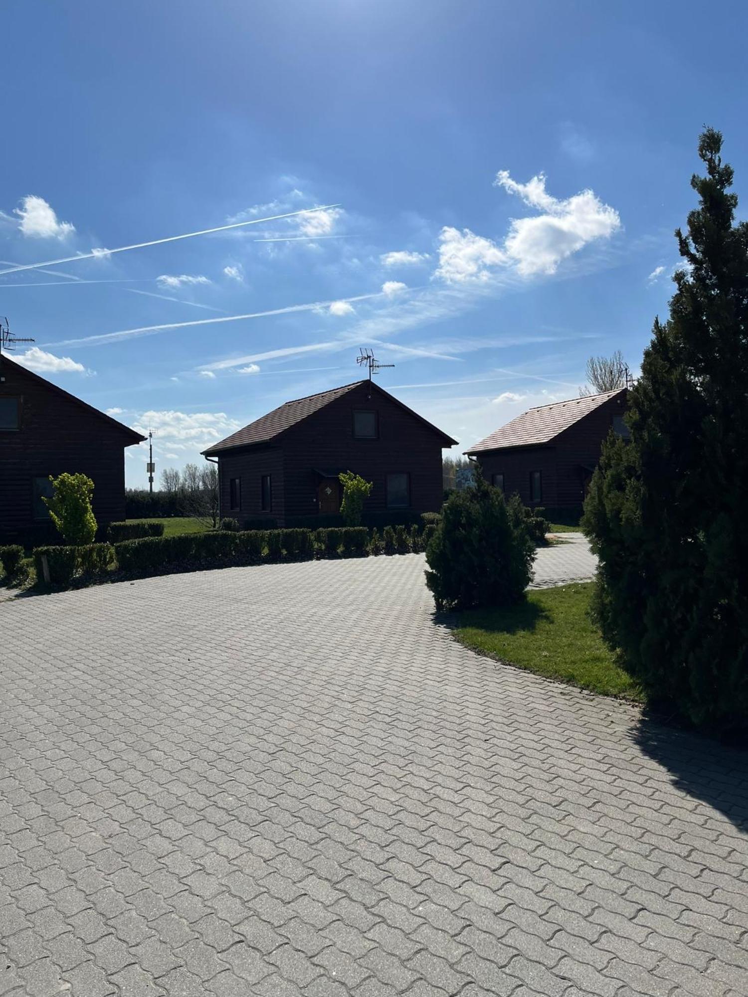 Nimrod Apartman Gabcikovo Exterior photo